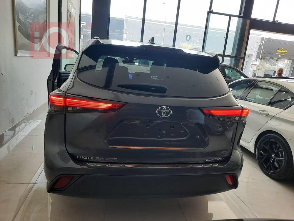 تويوتا هايلاندر